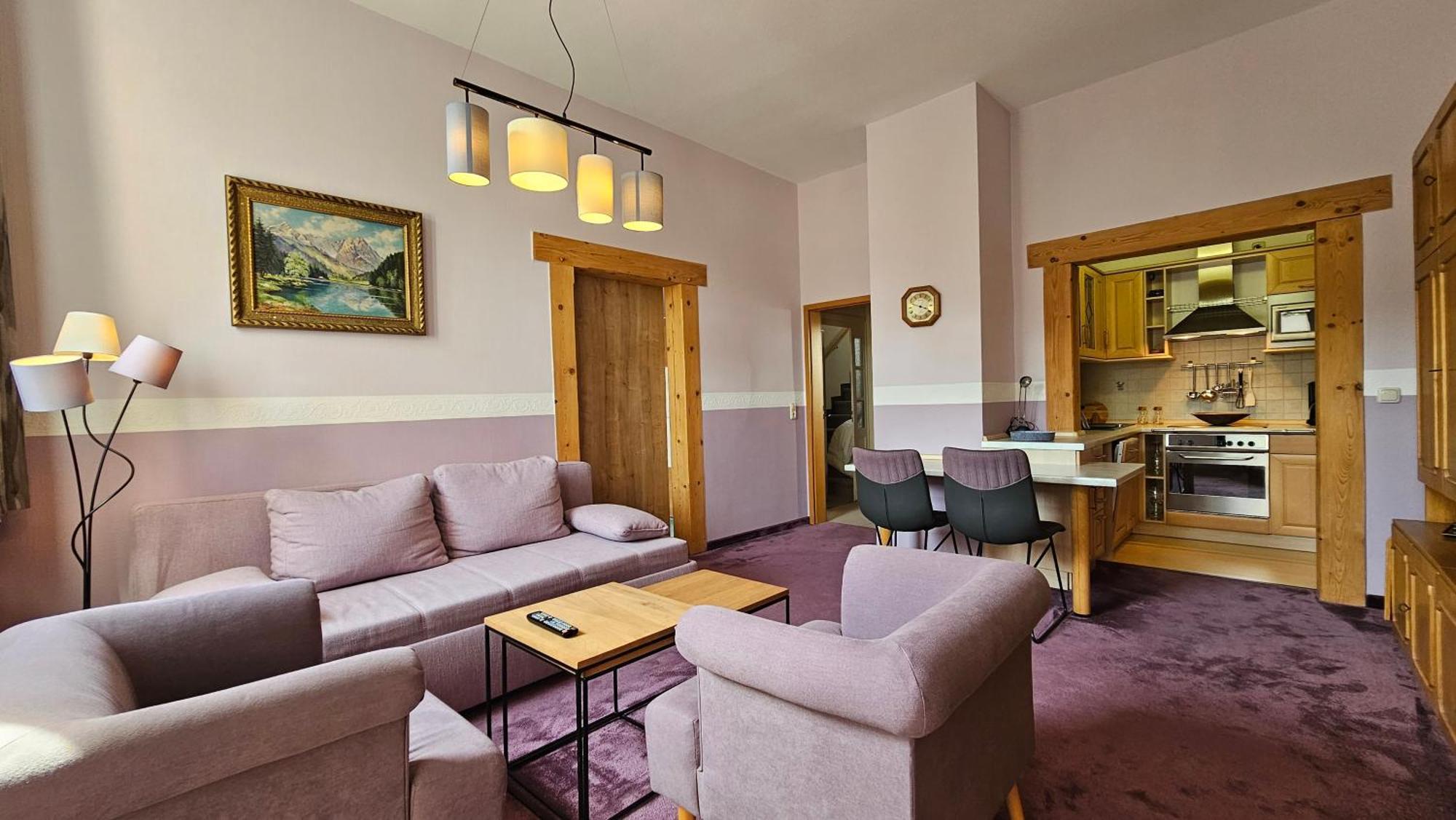 Pension Weisse Rose, Parkplatz, Fruehstueck, Wlan, Zentral Бад-Ельстер Екстер'єр фото