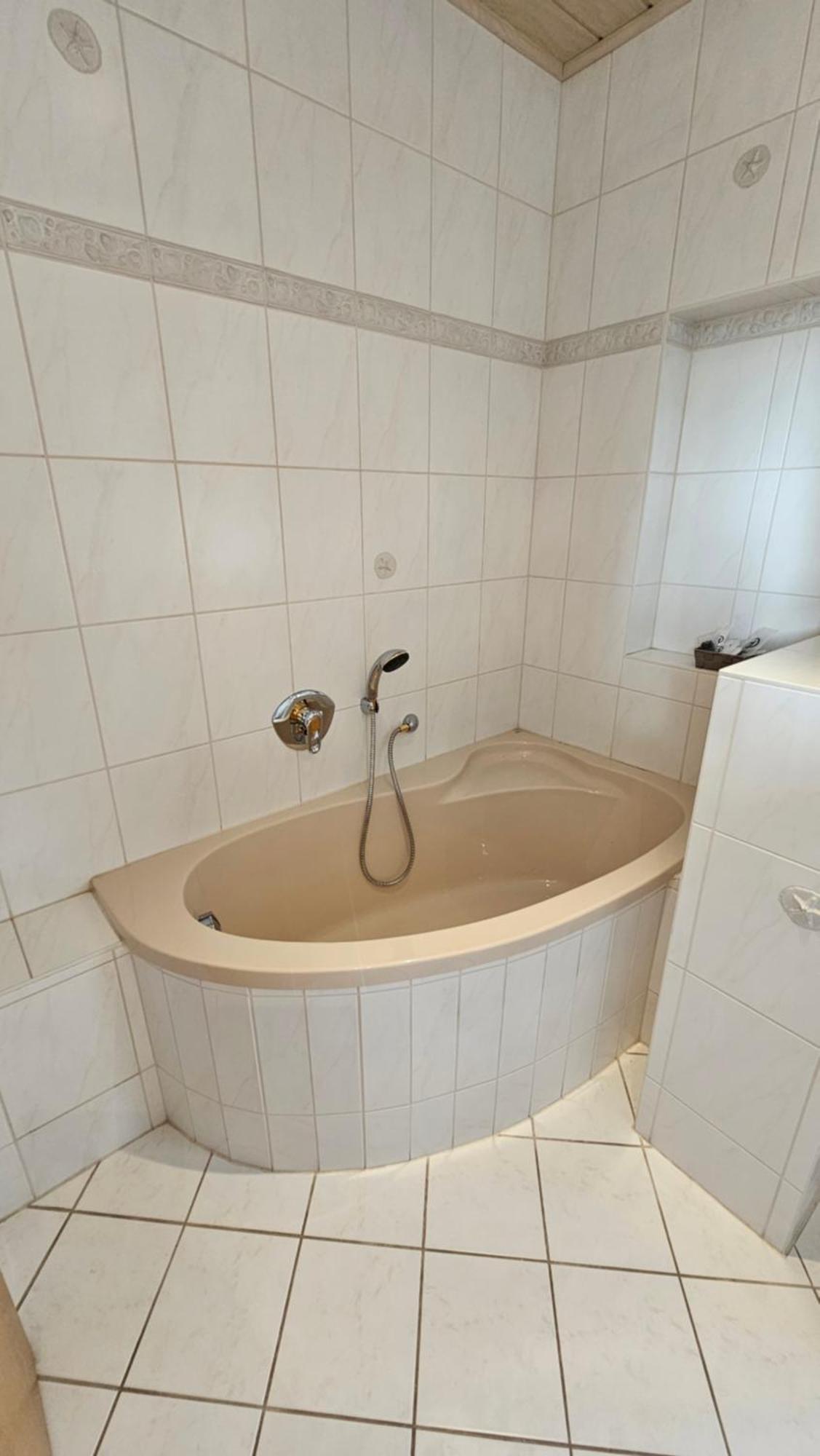 Pension Weisse Rose, Parkplatz, Fruehstueck, Wlan, Zentral Бад-Ельстер Екстер'єр фото
